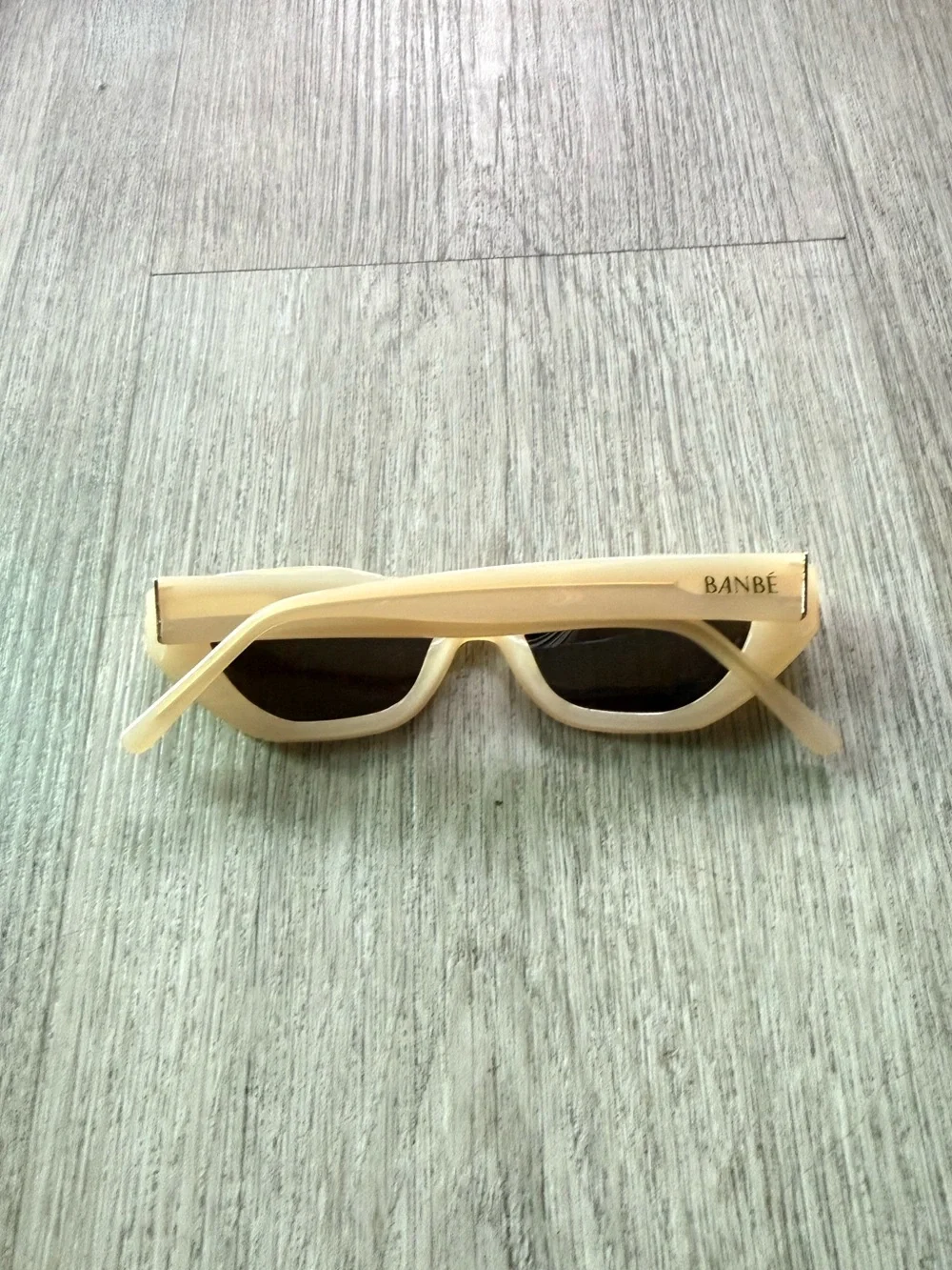 banbe cream small narrow retro modern cat eye sunglasses eyewear NEW
